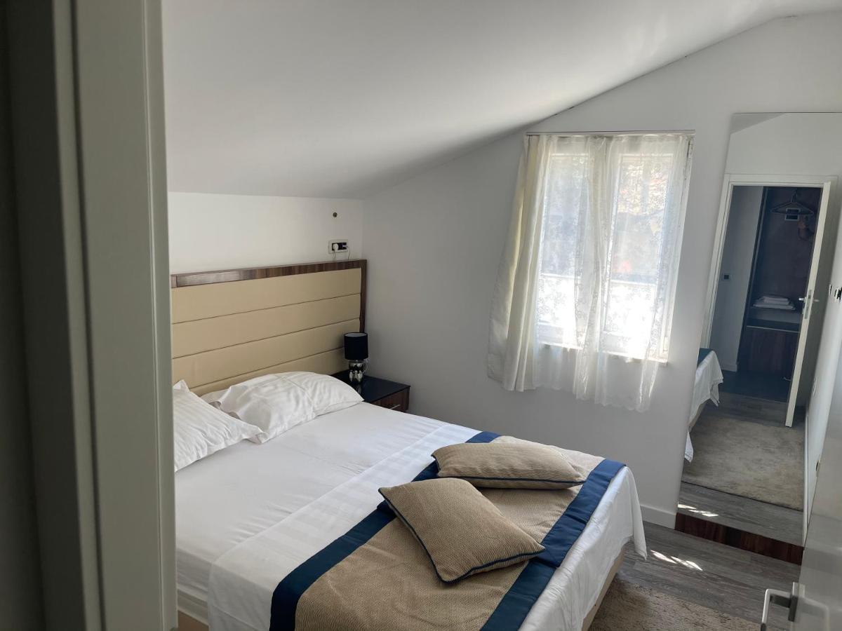 M House Bed & Breakfast Дубровник Екстериор снимка