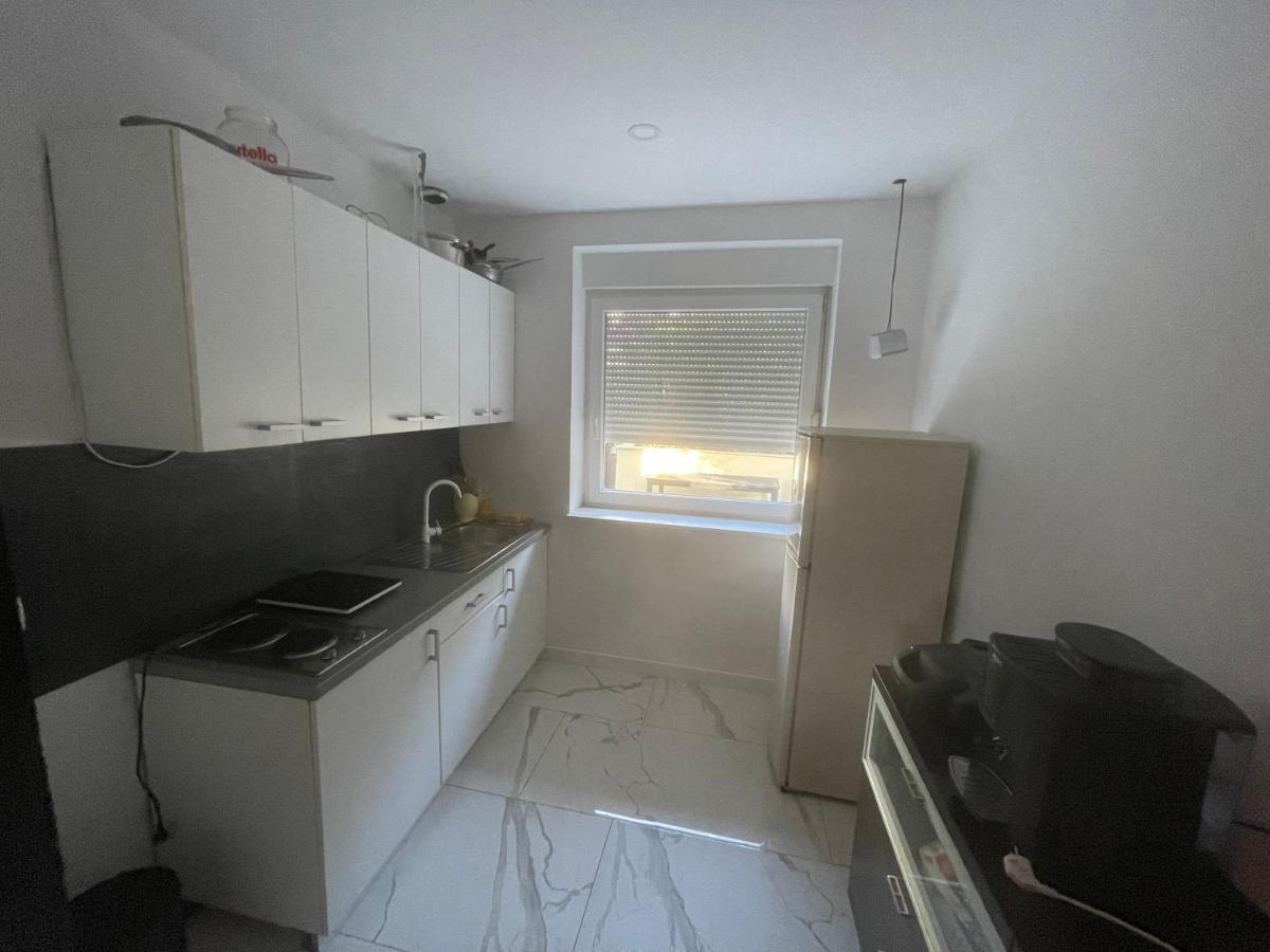 M House Bed & Breakfast Дубровник Екстериор снимка
