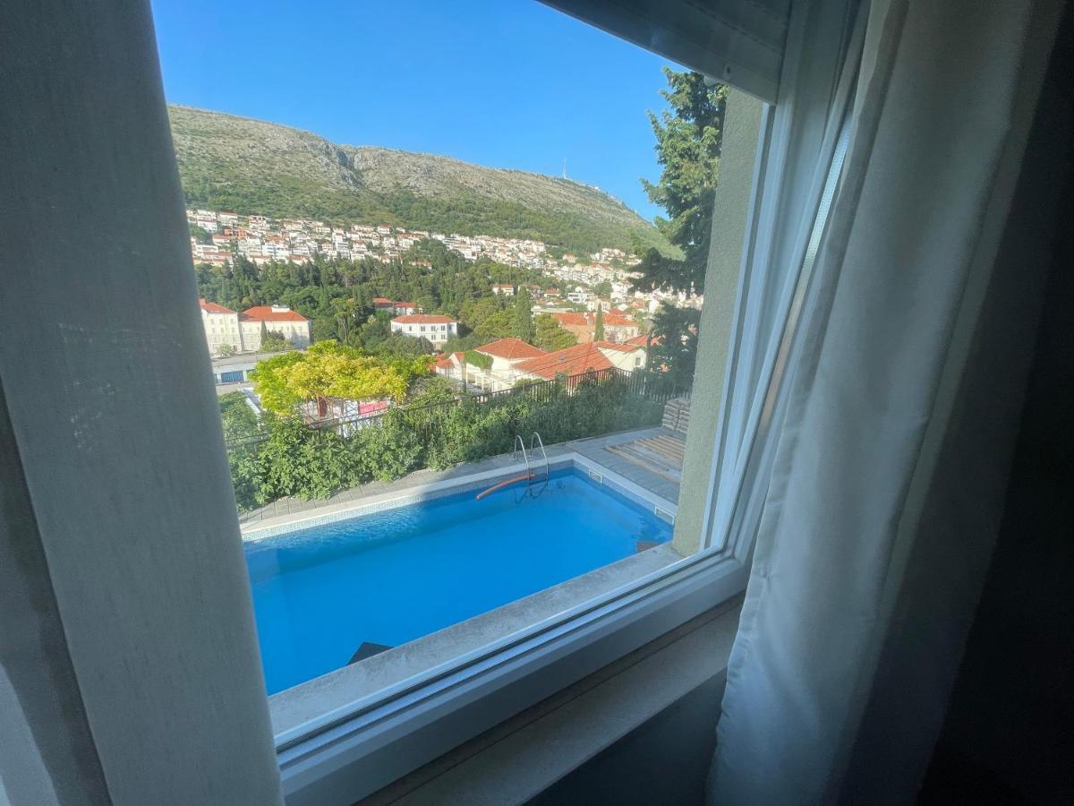 M House Bed & Breakfast Дубровник Екстериор снимка